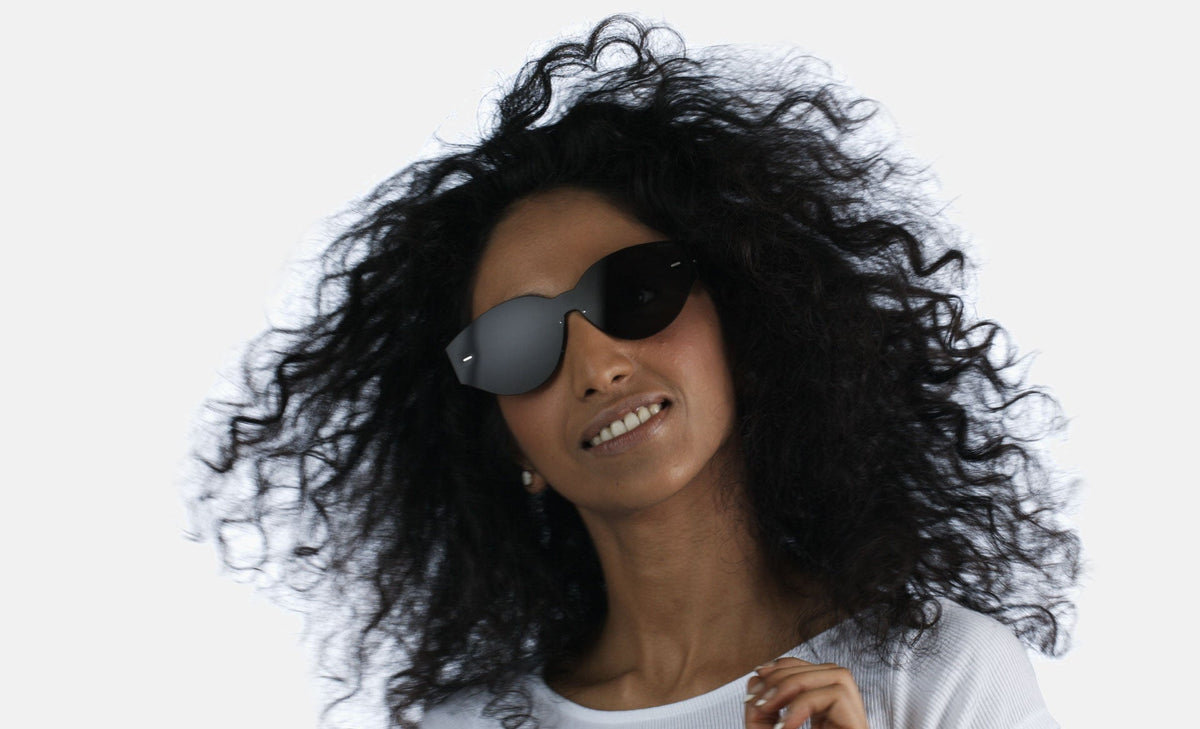 Retrosuperfuture Tuttolente Drew Mama Black Sunglasses HFW